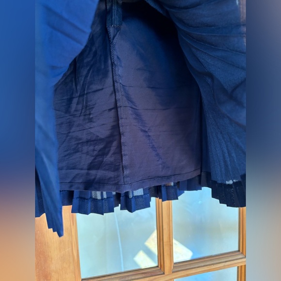 J. Crew Drop Waist Pleated mini skirt size 4 - Picture 6 of 10